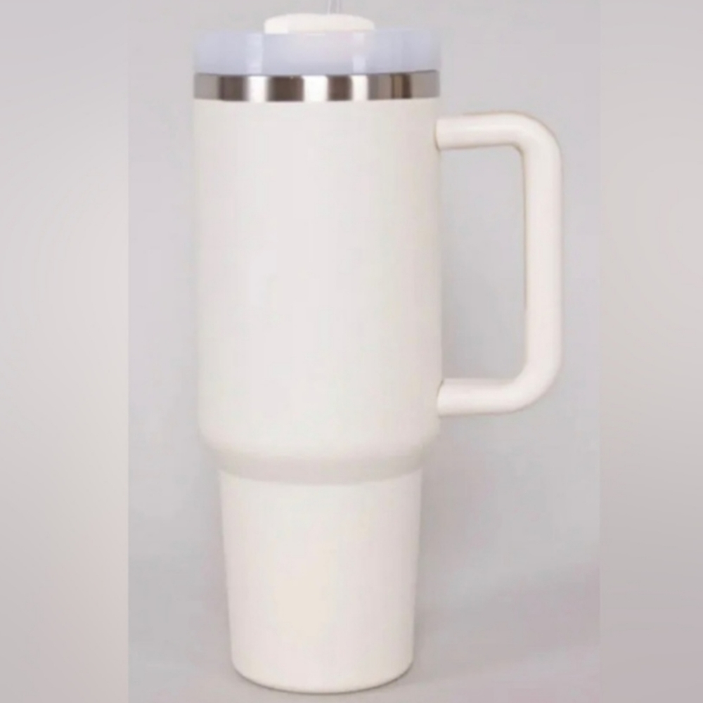 40 OZ Adventure Quencher Travel Tumbler Insulated Cup Handle Lid‎ Straw, Cream